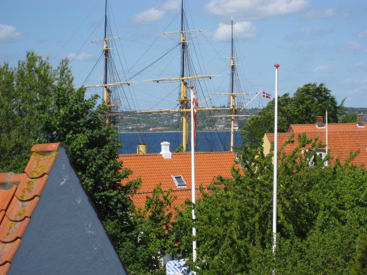 Ebeltoft-Rooms エクステリア 写真